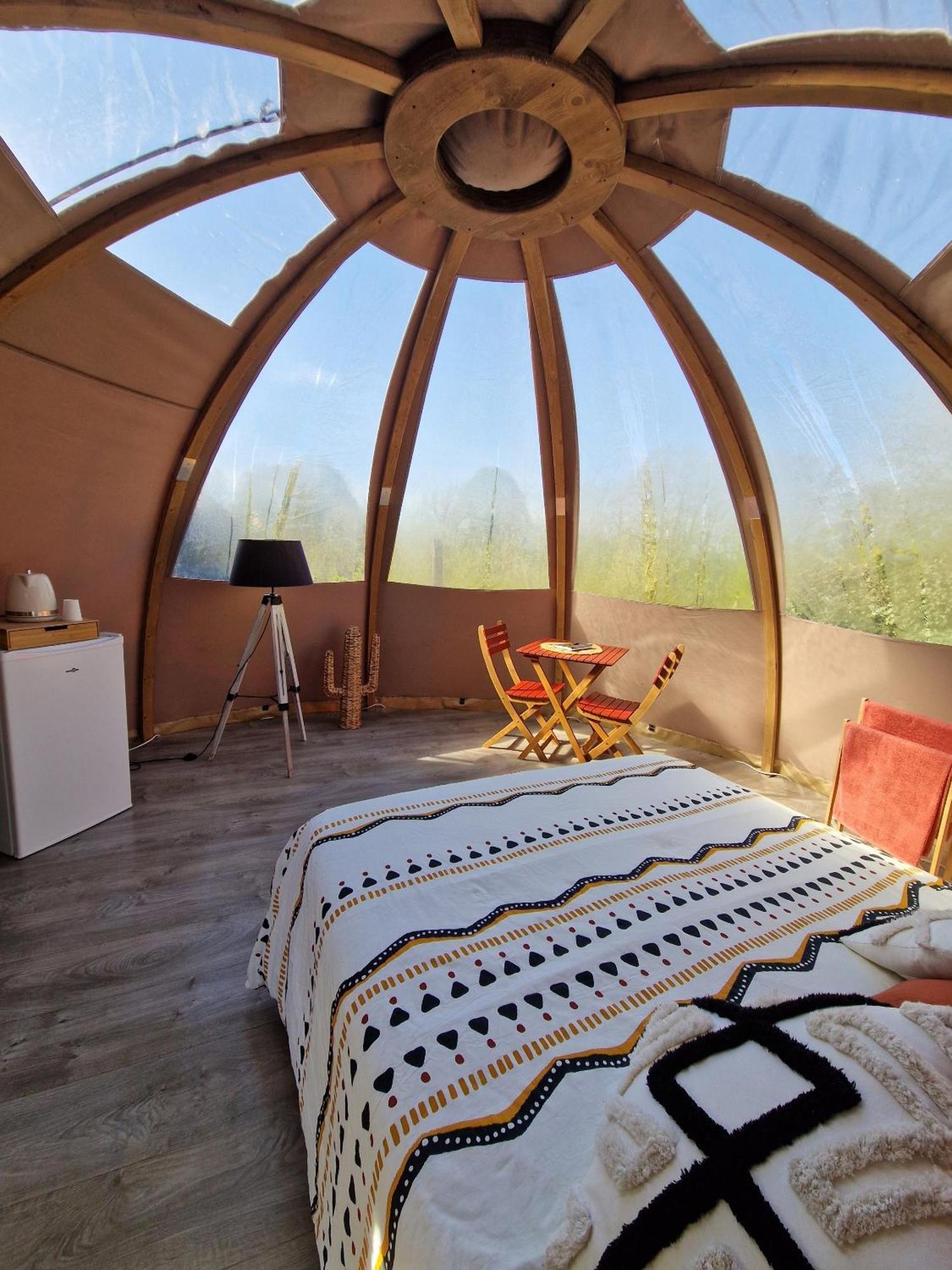 Les Nuits De Cassiopee Bed and Breakfast Sorde-lʼAbbaye Δωμάτιο φωτογραφία