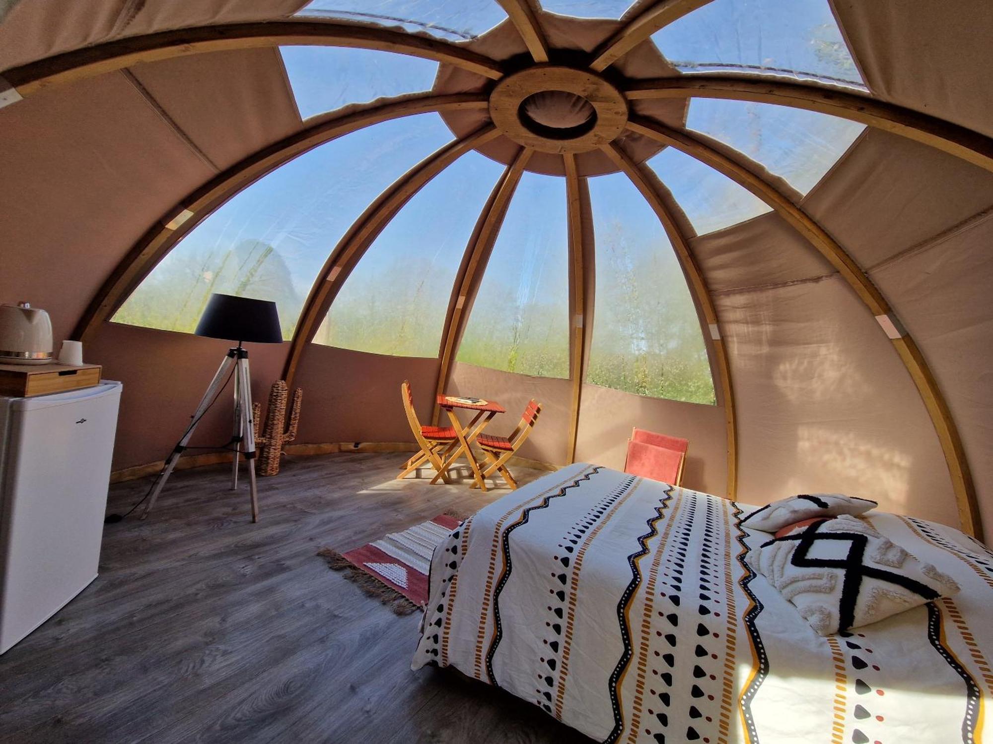 Les Nuits De Cassiopee Bed and Breakfast Sorde-lʼAbbaye Δωμάτιο φωτογραφία