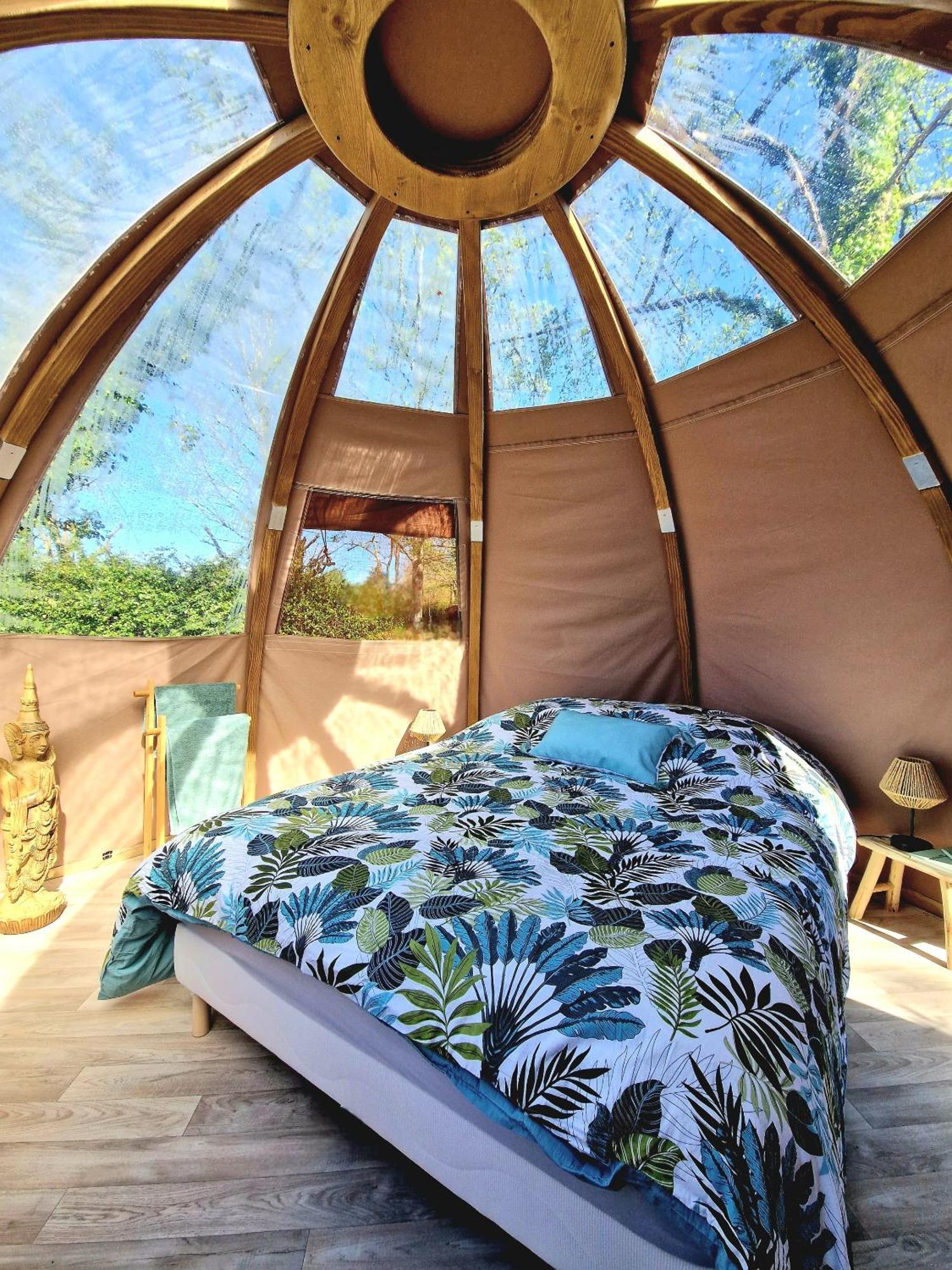 Les Nuits De Cassiopee Bed and Breakfast Sorde-lʼAbbaye Δωμάτιο φωτογραφία