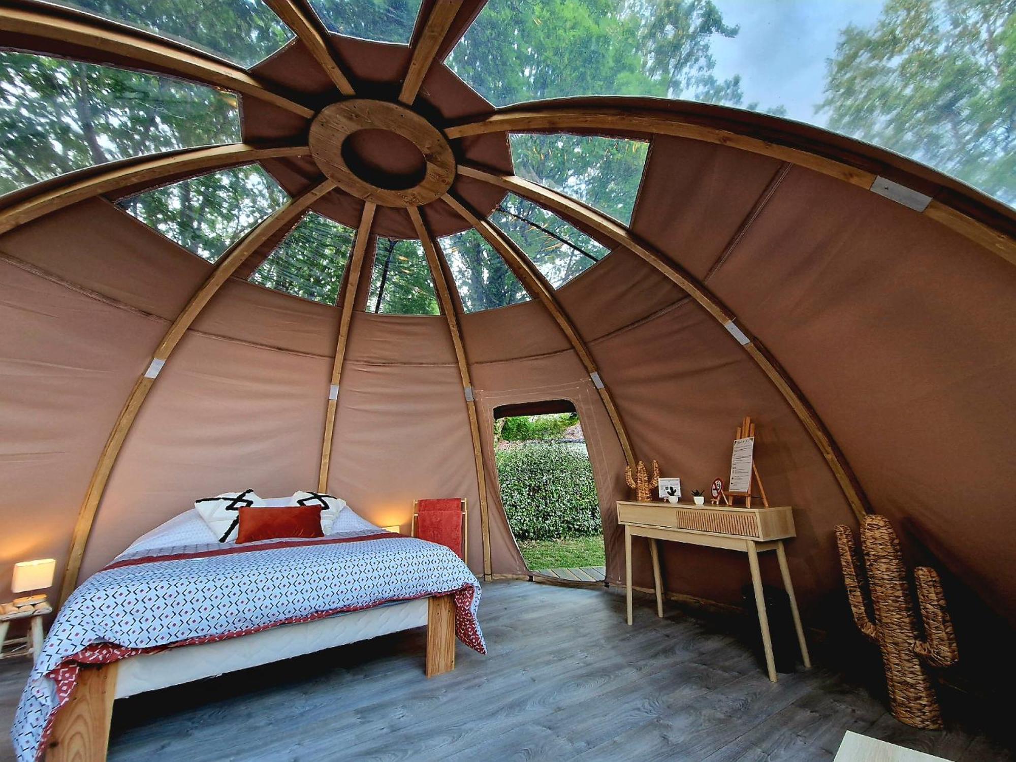 Les Nuits De Cassiopee Bed and Breakfast Sorde-lʼAbbaye Δωμάτιο φωτογραφία