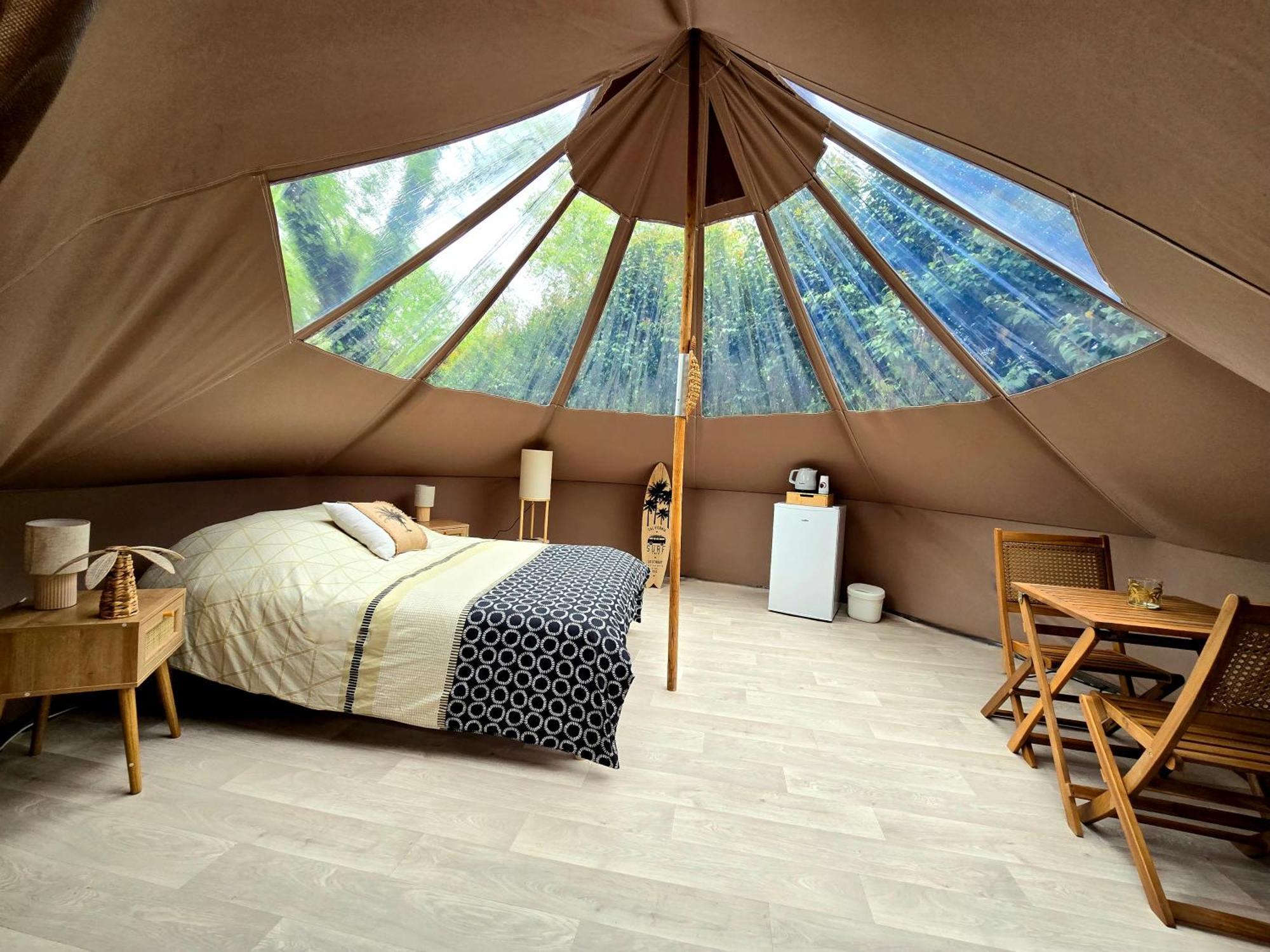 Les Nuits De Cassiopee Bed and Breakfast Sorde-lʼAbbaye Εξωτερικό φωτογραφία