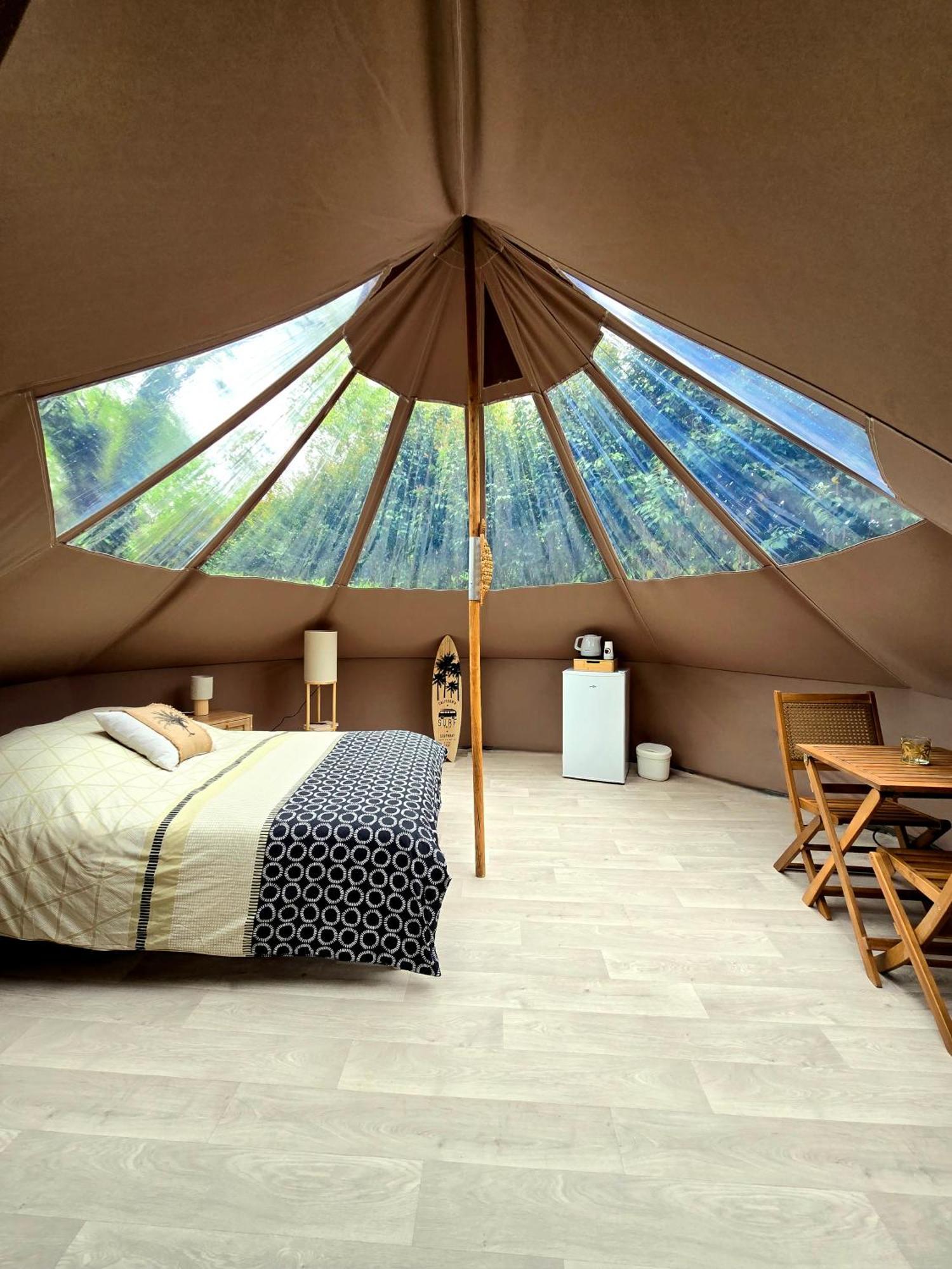Les Nuits De Cassiopee Bed and Breakfast Sorde-lʼAbbaye Εξωτερικό φωτογραφία